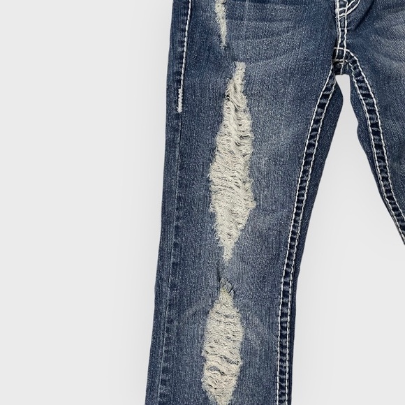 L.A. Idol distressed low rise bootcut jeans with contrast stitching - Picture 3 of 7